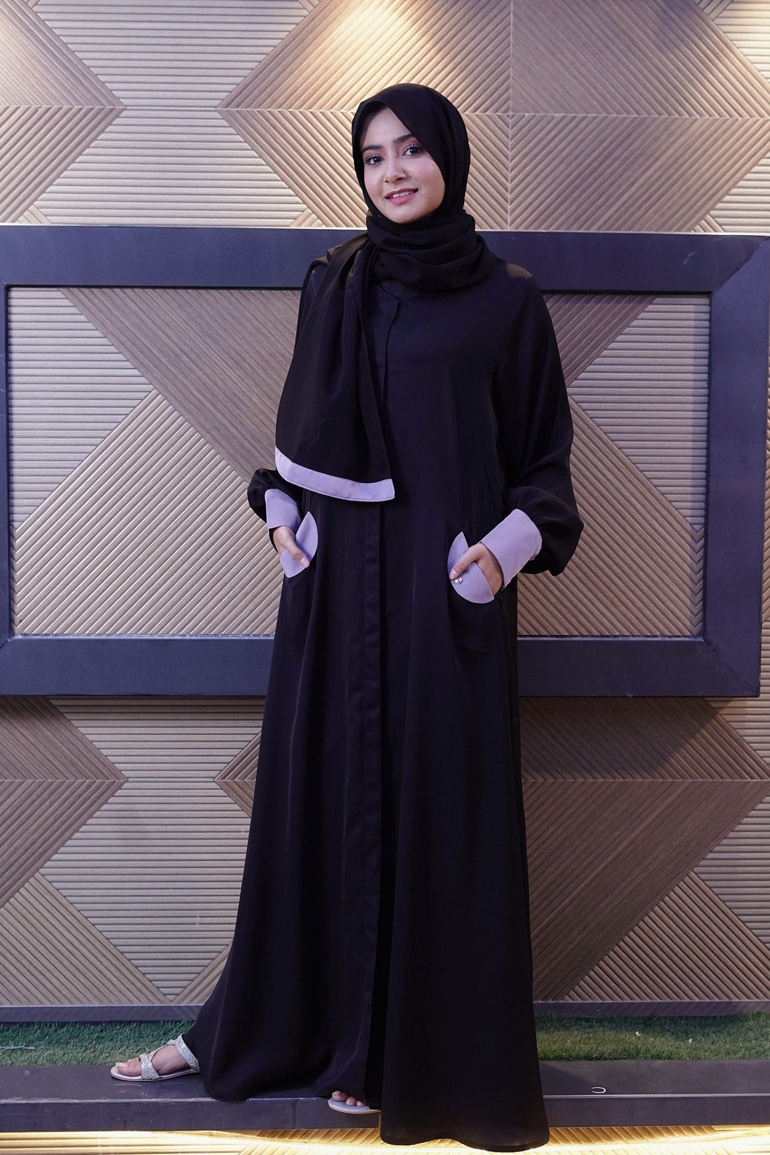 Midnight Moss Abaya