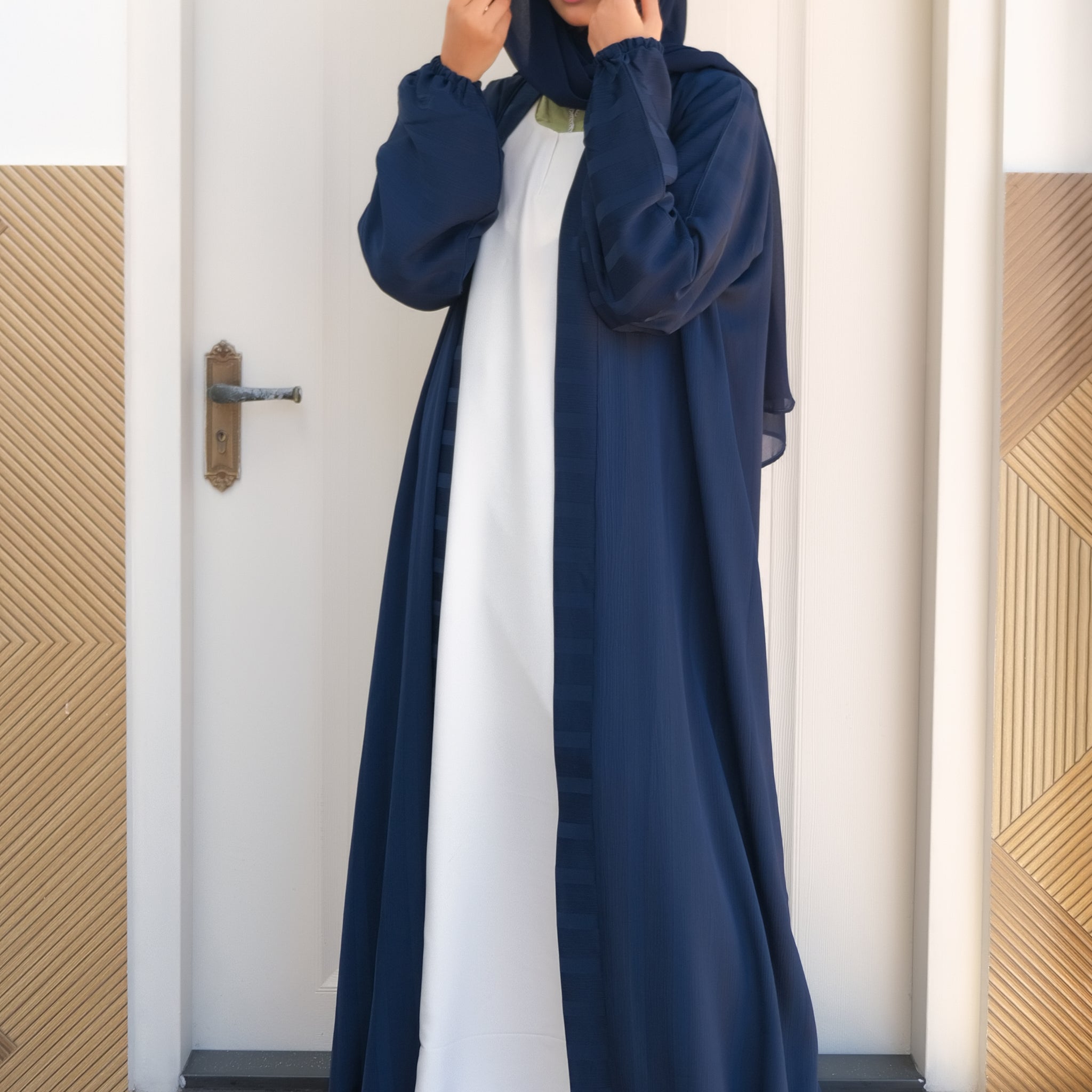 Oceanic Elegance Abaya