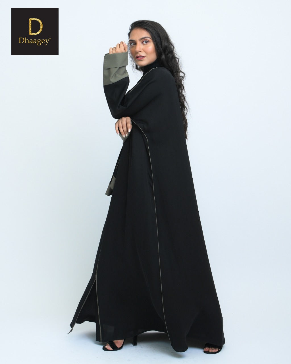 Midnight Olive Abaya