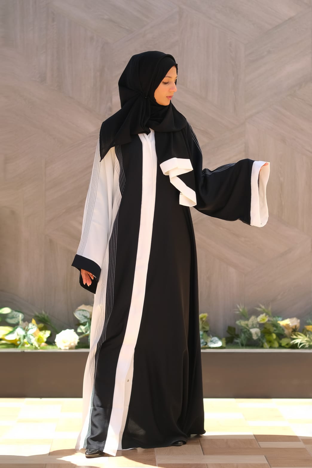 Moonlit Threads Abaya